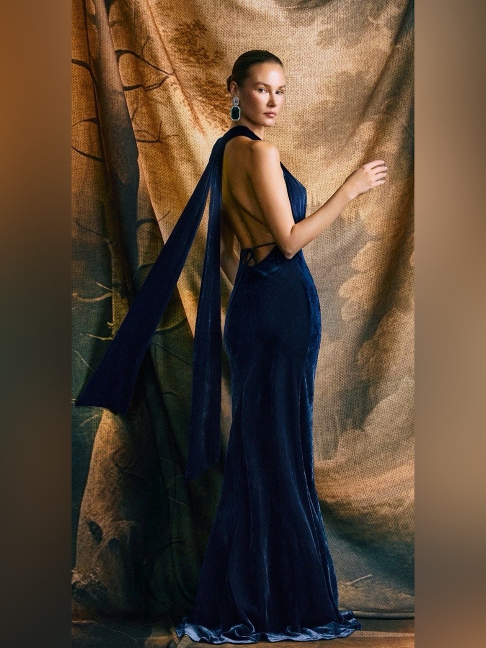 SAU LEE PEARL VELVET GOWN MIDNIGHT BLUE